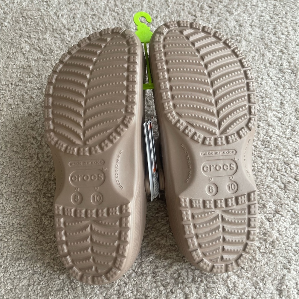 CROCS - Picture 2 of 5